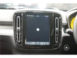 2025 Volvo XC40 B4 AWD Sedan for sale, Japanese used car export - photo 26 of 80 | GULJI TRADERS