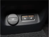 2025 Volvo XC40 B3 Sedan for sale, Japanese used car export - photo 34 of 77 | GULJI TRADERS