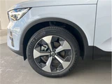 2025 Volvo XC40 B4 AWD Sedan for sale, Japanese used car export - photo 10 of 15 | GULJI TRADERS