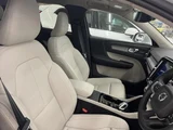 2025 Volvo XC40 B4 AWD Sedan for sale, Japanese used car export - photo 4 of 9 | GULJI TRADERS
