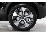 2026 Volvo XC40 B4 AWD Sedan for sale, Japanese used car export - photo 11 of 72 | GULJI TRADERS