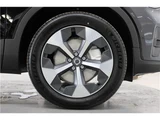 2026 Volvo XC40 B4 AWD Sedan for sale, Japanese used car export - photo 14 of 72 | GULJI TRADERS