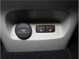2026 Volvo XC40 B4 AWD Sedan for sale, Japanese used car export - photo 31 of 72 | GULJI TRADERS