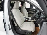 2026 Volvo XC40 B3 Sedan for sale, Japanese used car export - photo 42 of 70 | GULJI TRADERS
