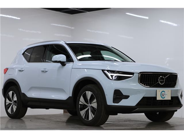 2026 Volvo XC40 B3 Sedan for sale, Japanese used car export | GULJI TRADERS
