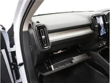 2026 Volvo XC40 B3 Sedan for sale, Japanese used car export - photo 75 of 76 | GULJI TRADERS
