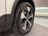 2026 Volvo XC40 B4 AWD 4WD Sedan for sale, Japanese used car export - photo 3 of 57 | GULJI TRADERS