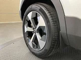 2026 Volvo XC40 B4 AWD 4WD Sedan for sale, Japanese used car export - photo 10 of 57 | GULJI TRADERS