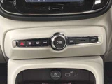 2026 Volvo XC40 B4 AWD 4WD Sedan for sale, Japanese used car export - photo 21 of 57 | GULJI TRADERS