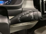 2026 Volvo XC40 B4 AWD 4WD Sedan for sale, Japanese used car export - photo 26 of 57 | GULJI TRADERS