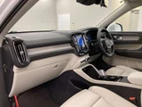 2026 Volvo XC40 B4 AWD 4WD Sedan for sale, Japanese used car export - photo 34 of 57 | GULJI TRADERS