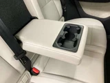 2026 Volvo XC40 B4 AWD 4WD Sedan for sale, Japanese used car export - photo 47 of 57 | GULJI TRADERS