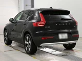 2026 Volvo XC40 B4 AWD 4WD Sedan for sale, Japanese used car export - photo 6 of 12 | GULJI TRADERS