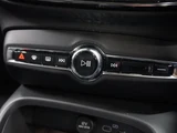 2026 Volvo XC40 B4 AWD Sedan for sale, Japanese used car export - photo 8 of 9 | GULJI TRADERS