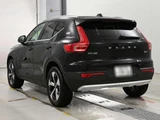 2026 Volvo XC40 B4 AWD 4WD Sedan for sale, Japanese used car export - photo 6 of 9 | GULJI TRADERS