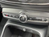2019 Volvo XC40 Recharge XC40 T4 AWD 4WD Sedan for sale, Japanese used car export - photo 14 of 23 | GULJI TRADERS