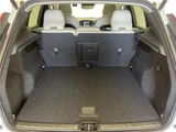 2022 Volvo XC40 Recharge Hybrid T5 Sedan for sale, Japanese used car export - photo 14 of 30 | GULJI TRADERS