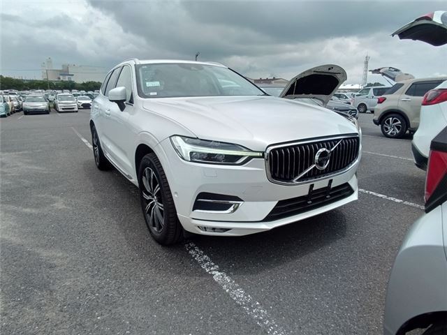 2020 Volvo XC60 4WD Sedan for sale, Japanese used car export - photo 1 of 80 | GULJI TRADERS