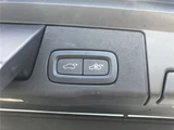 2020 Volvo XC60 4WD Sedan for sale, Japanese used car export - photo 29 of 80 | GULJI TRADERS