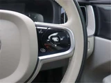2020 Volvo XC60 D4 AWD Sedan for sale, Japanese used car export - photo 15 of 50 | GULJI TRADERS