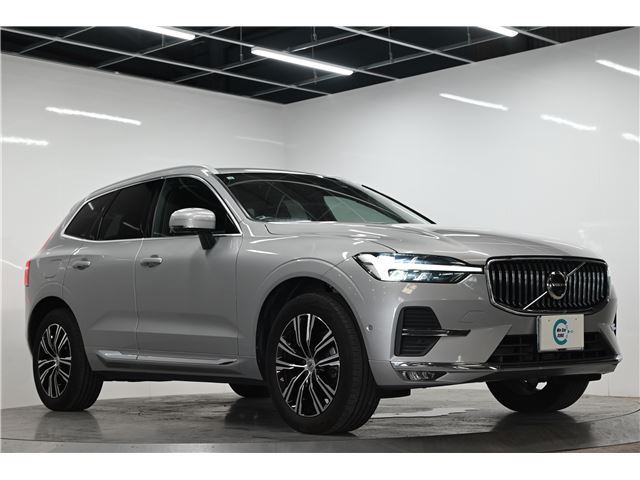 2021 Volvo XC60 B5 AWD Sedan for sale, Japanese used car export - photo 1 of 59 | GULJI TRADERS