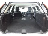 2021 Volvo XC60 B5 AWD Sedan for sale, Japanese used car export - photo 14 of 59 | GULJI TRADERS