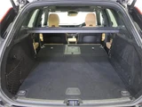 2021 Volvo XC60 B5 AWD Sedan for sale, Japanese used car export - photo 22 of 30 | GULJI TRADERS