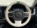 2021 Volvo XC60 B5 AWD 4WD Sedan for sale, Japanese used car export - photo 22 of 65 | GULJI TRADERS