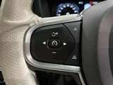 2021 Volvo XC60 B5 AWD 4WD Sedan for sale, Japanese used car export - photo 23 of 65 | GULJI TRADERS