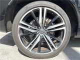 2021 Volvo XC60 B6 AWD Sedan for sale, Japanese used car export - photo 10 of 30 | GULJI TRADERS
