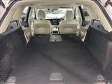 2021 Volvo XC60 B5 AWD Momentum Sedan for sale, Japanese used car export - photo 18 of 20 | GULJI TRADERS