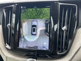 2021 Volvo XC60 B5 AWD Sedan for sale, Japanese used car export - photo 27 of 30 | GULJI TRADERS