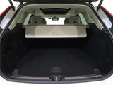 2021 Volvo XC60 B5 AWD Sedan for sale, Japanese used car export - photo 21 of 30 | GULJI TRADERS