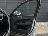 2021 Volvo XC60 XC60 B5 AWD 4WD Sedan for sale, Japanese used car export - photo 11 of 24 | GULJI TRADERS