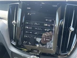 2021 Volvo XC60 XC60 B6 AWD 4WD Sedan for sale, Japanese used car export - photo 13 of 24 | GULJI TRADERS