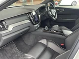 2021 Volvo XC60 XC60 B6 AWD 4WD Sedan for sale, Japanese used car export - photo 17 of 24 | GULJI TRADERS