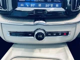 2021 Volvo XC60 XC60 B5 AWD 4WD Sedan for sale, Japanese used car export - photo 14 of 24 | GULJI TRADERS