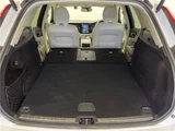 2022 Volvo XC60 B5 AWD Sedan for sale, Japanese used car export - photo 13 of 30 | GULJI TRADERS