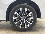 2022 Volvo XC60 B5 AWD Sedan for sale, Japanese used car export - photo 21 of 30 | GULJI TRADERS