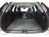 2022 Volvo XC60 B5 AWD Sedan for sale, Japanese used car export - photo 15 of 58 | GULJI TRADERS