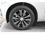 2022 Volvo XC60 B5 AWD Sedan for sale, Japanese used car export - photo 21 of 58 | GULJI TRADERS
