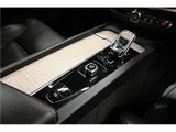 2022 Volvo XC60 B5 AWD Sedan for sale, Japanese used car export - photo 53 of 58 | GULJI TRADERS