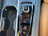 2022 Volvo XC60 XC60 B5 AWD 4WD Sedan for sale, Japanese used car export - photo 21 of 24 | GULJI TRADERS