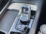 2022 Volvo XC60 XC60 B5 AWD 4WD Sedan for sale, Japanese used car export - photo 12 of 24 | GULJI TRADERS