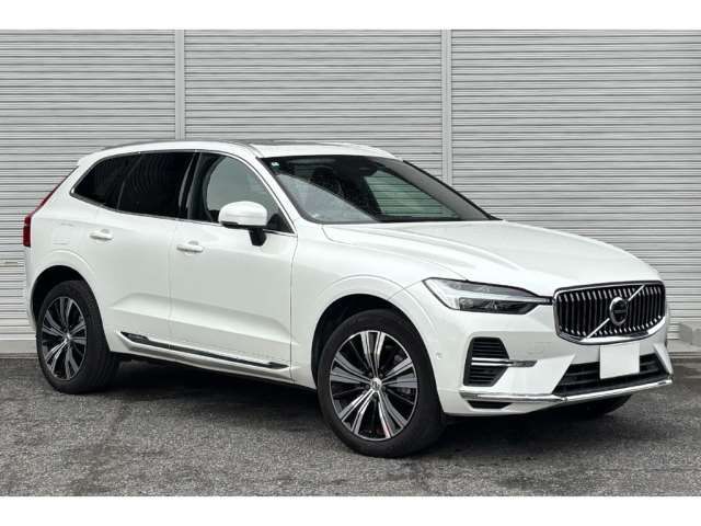 2022 Volvo XC60 T8 AWD - photo 1 2022 Volvo XC60 T8 AWD Sedan for sale, Japanese used car export | GULJI TRADERS