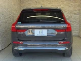 2022 Volvo XC60 B5 AWD Sedan for sale, Japanese used car export - photo 6 of 9 | GULJI TRADERS