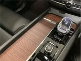 2023 Volvo XC60 B5 Sedan for sale, Japanese used car export - photo 8 of 52 | GULJI TRADERS