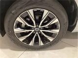2023 Volvo XC60 B5 Sedan for sale, Japanese used car export - photo 32 of 52 | GULJI TRADERS