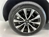2023 Volvo XC60 4WD Sedan for sale, Japanese used car export - photo 12 of 80 | GULJI TRADERS