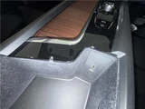 2024 Volvo XC60 Recharge Ultimate T6 AWD plug-in hybrid Sedan for sale, Japanese used car export - photo 56 of 60 | GULJI TRADERS